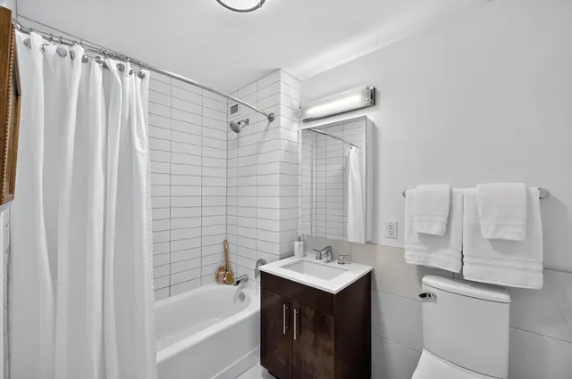 535 West 52nd Street