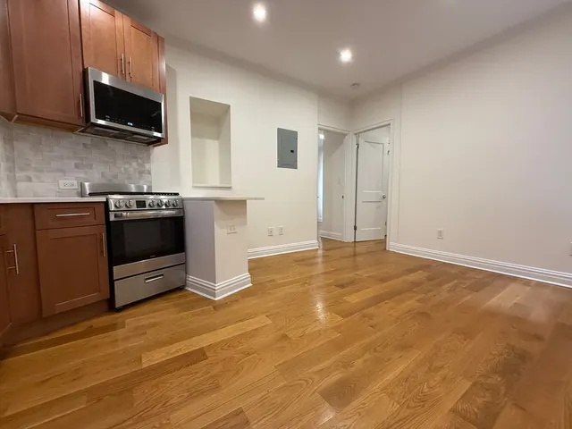 355 West 51st Street