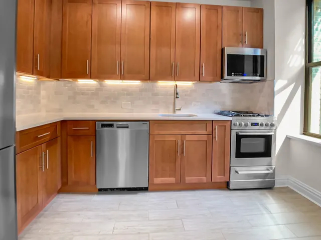 355 West 51st Street
