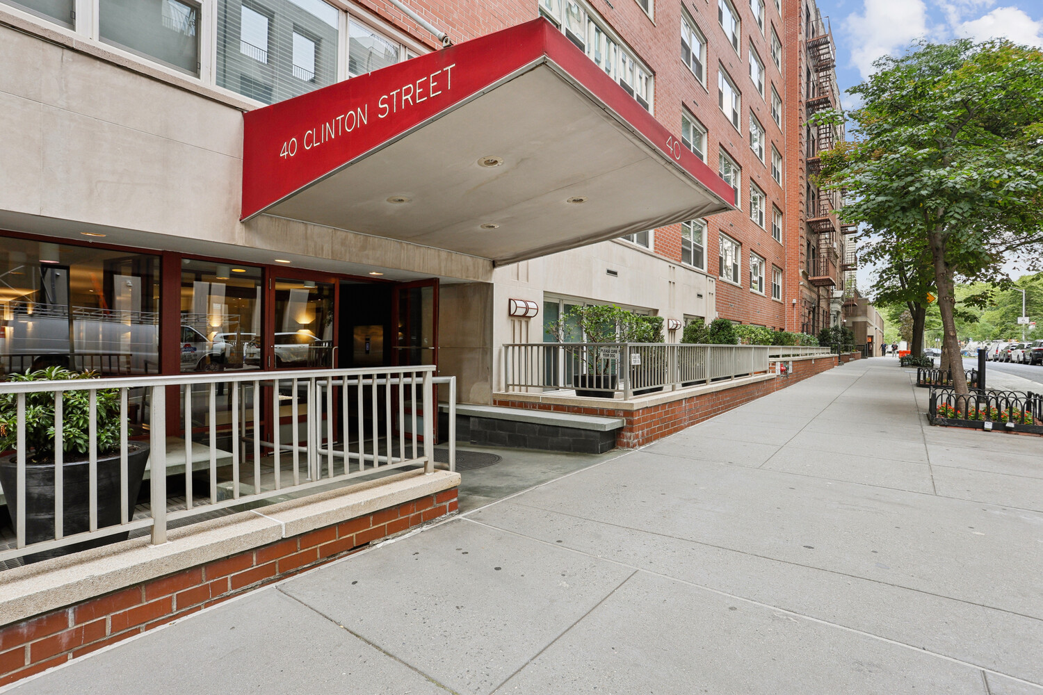 40 Clinton Street