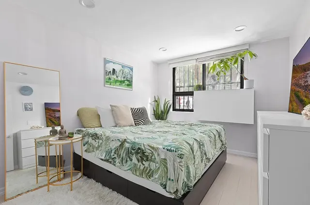 445 West 54th Street