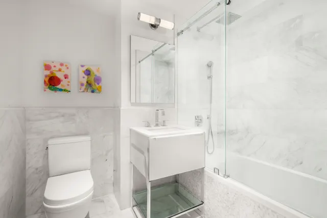 205 East 16th Street