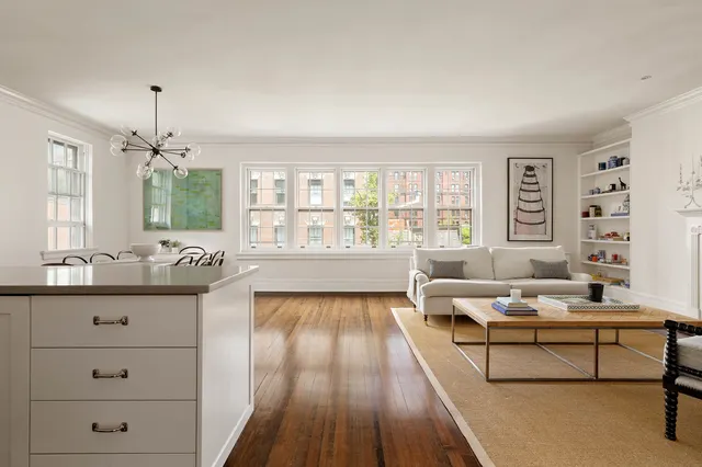 132 East 19th Street