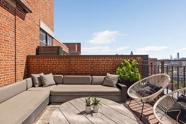 155 West Eleventh Street