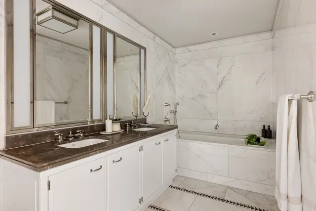 155 West Eleventh Street