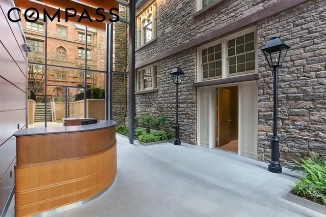 455 West 20th Street