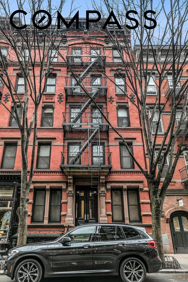 140 West Tenth Street