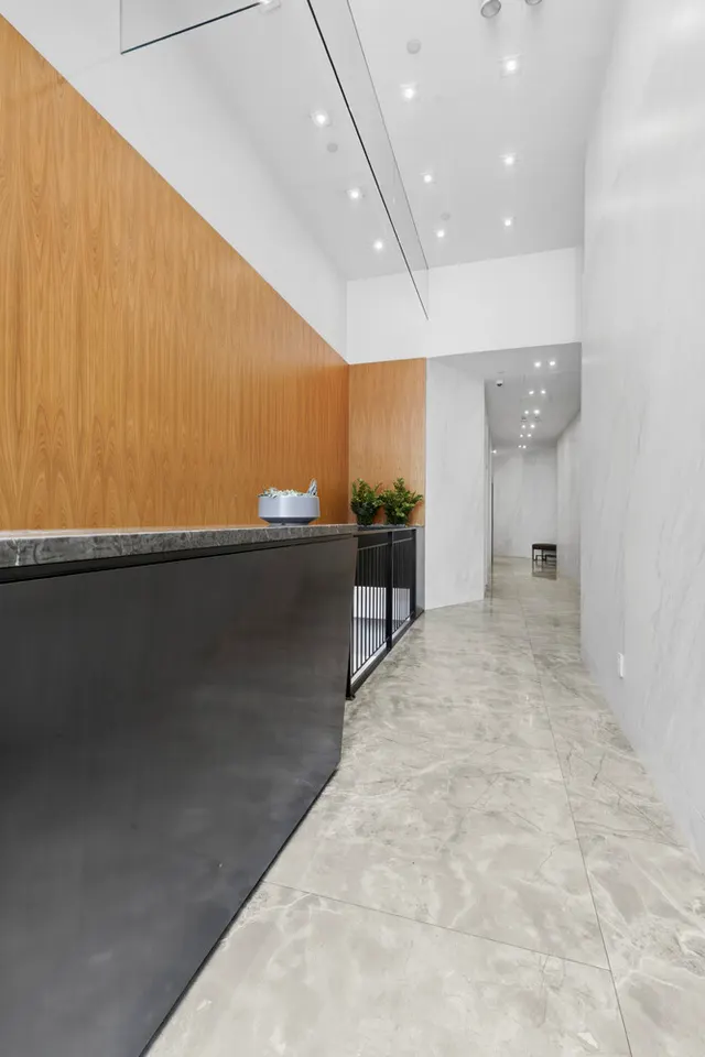 808 Broadway