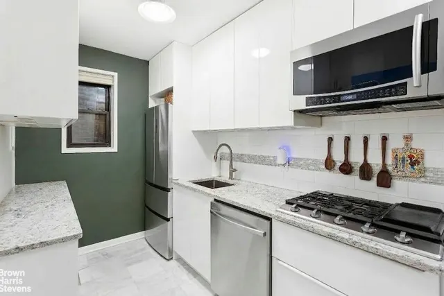 317 West 54th Street