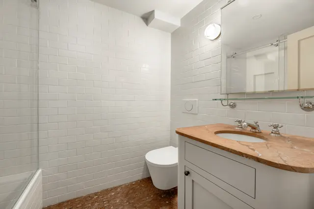 1 Bond Street