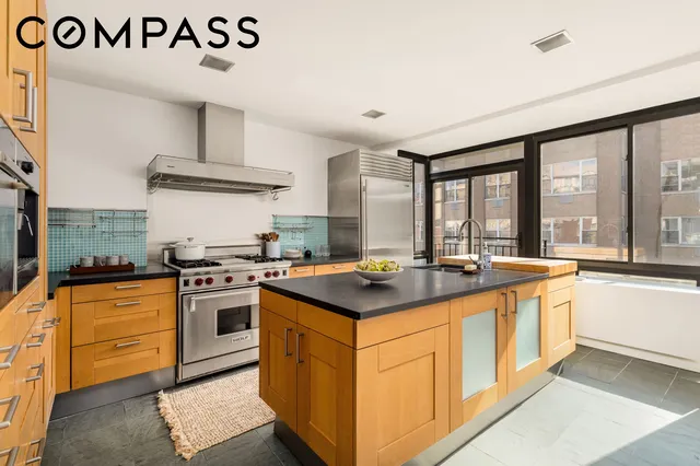 306 Mott Street