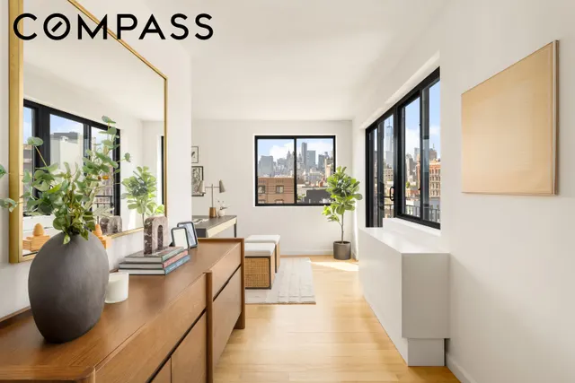 306 Mott Street