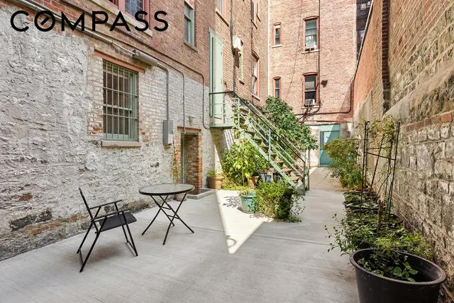 161 Henry Street