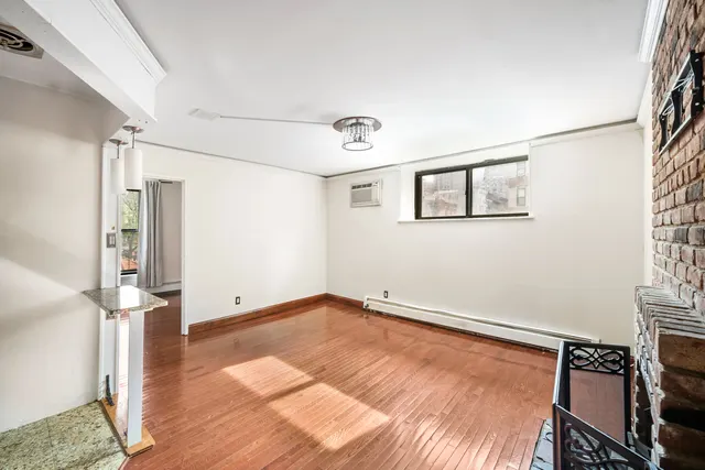 160 East 26th Street