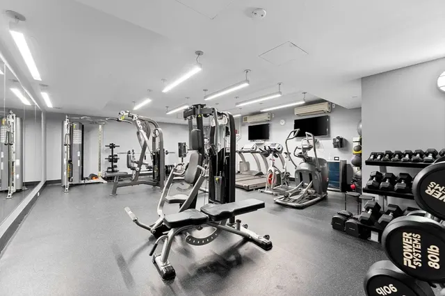 535 West 52nd Street