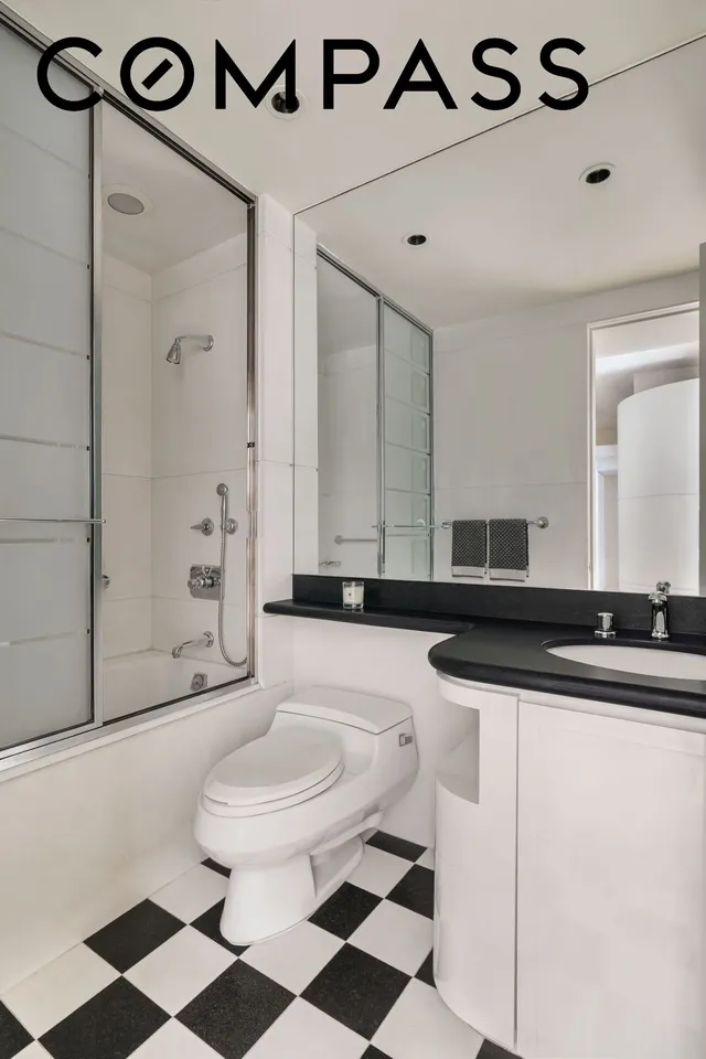 24 West 55th Street