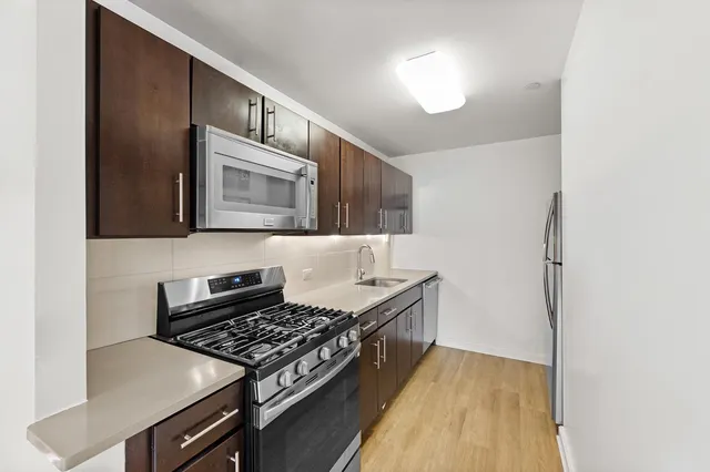 535 West 52nd Street