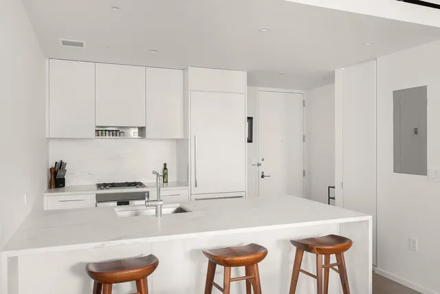 150 East 23rd Street