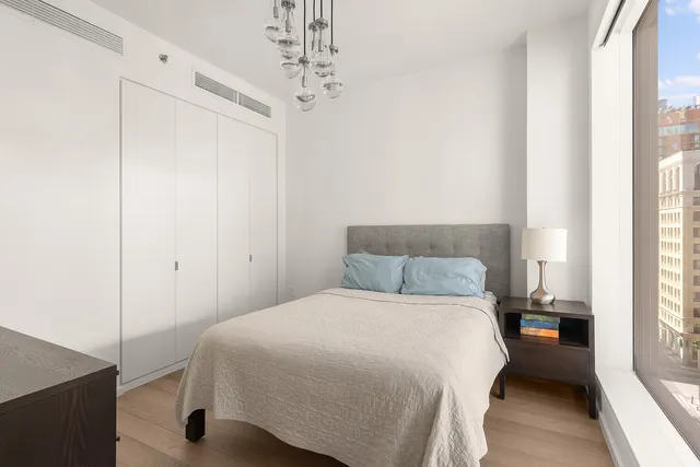 150 East 23rd Street