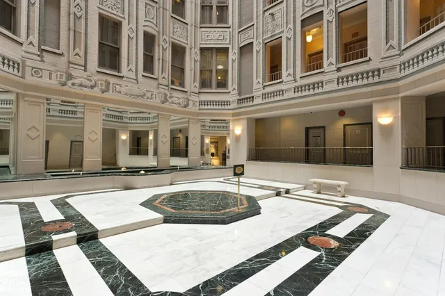 180 West 58th Street