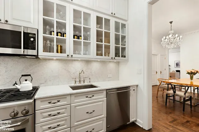 180 West 58th Street
