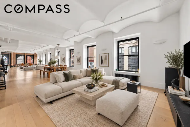 682 Broadway