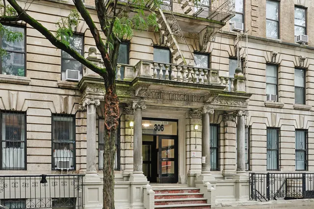 306 West 51st Street