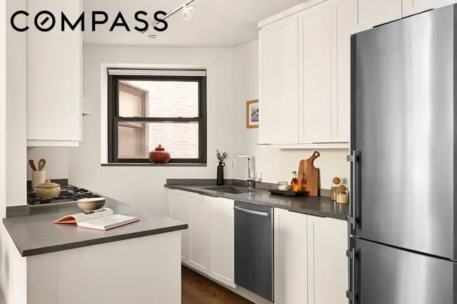 422 West 20th Street