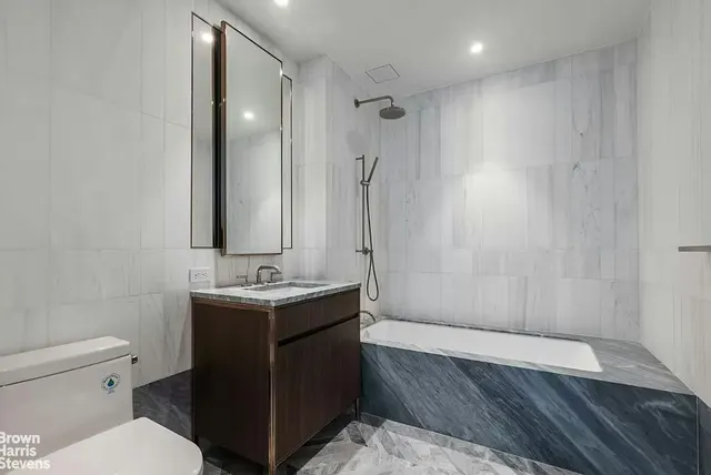 150 East 23rd Street