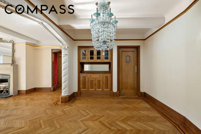 44 Gramercy Park North