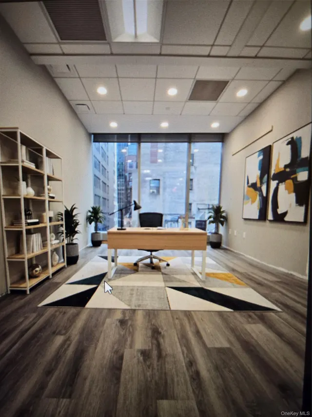 50 W 47TH Street