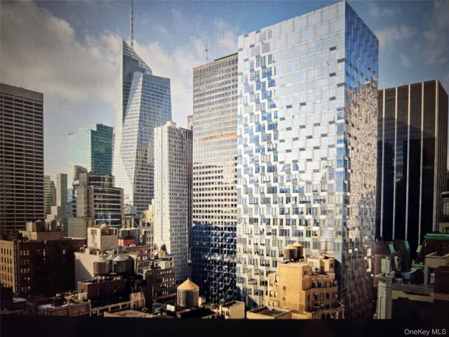 50 W 47TH Street
