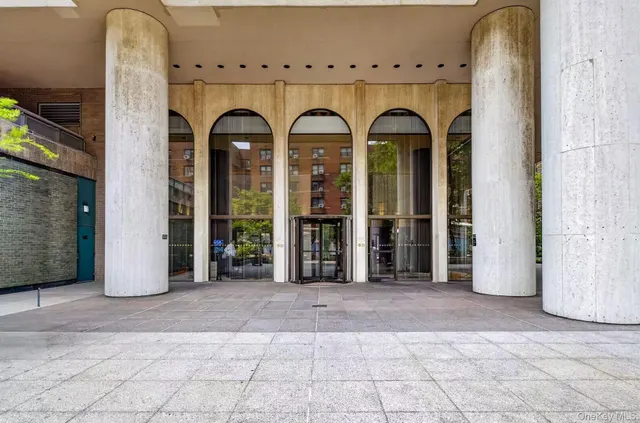 Georgetown Plaza